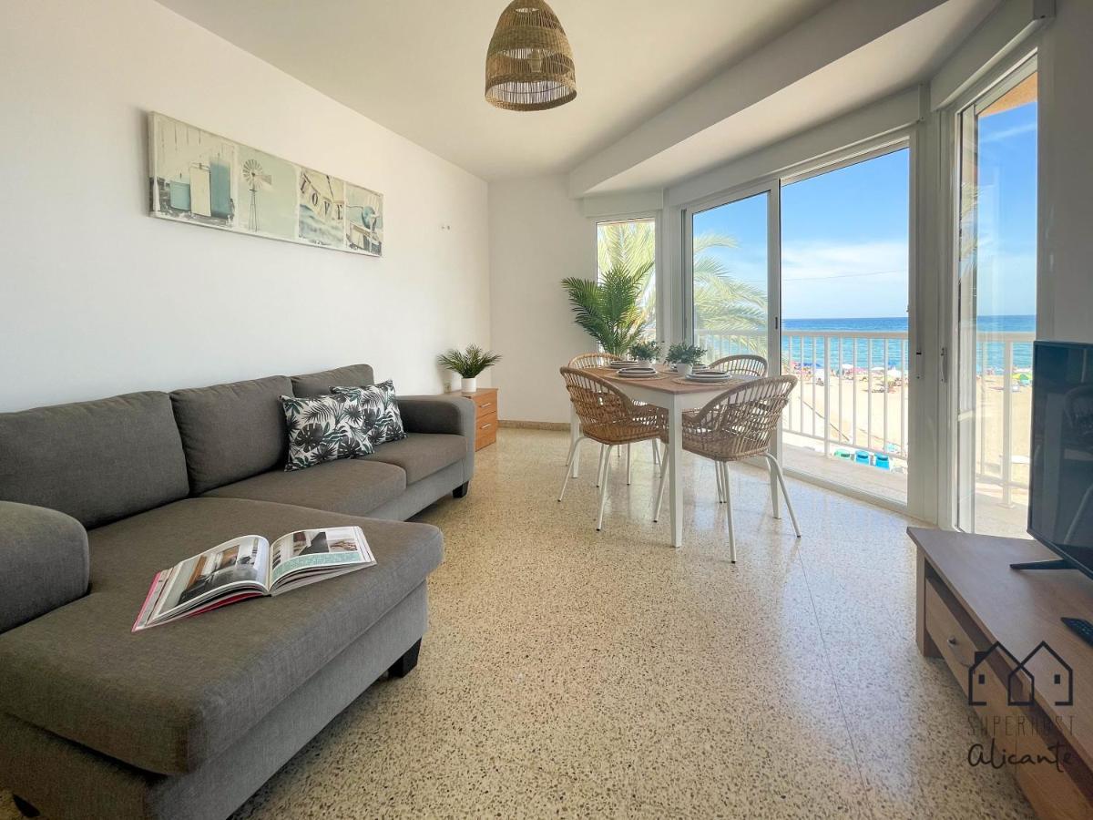 Maravillosas Vistas A La Bonita Playa De Campello. El Campello Bagian luar foto